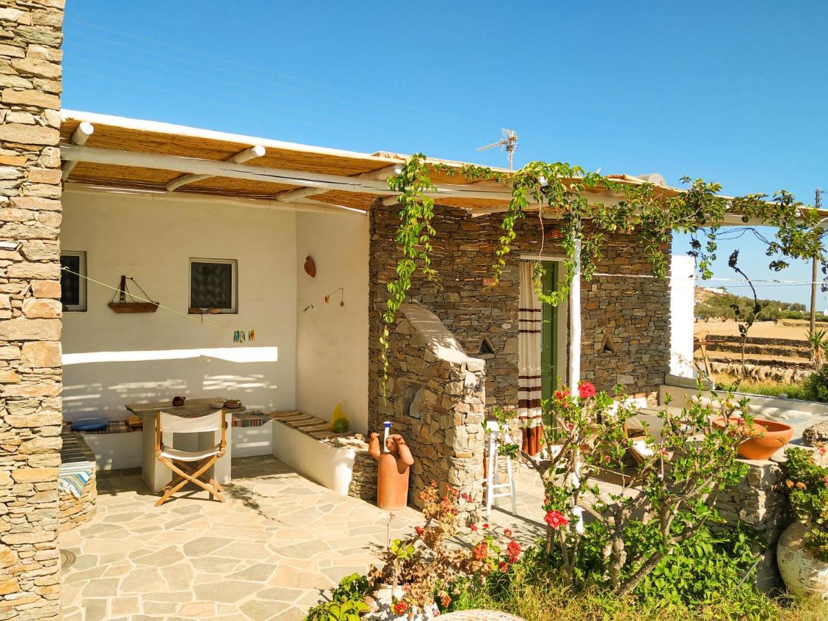 Aparthotel Το Κατἑ Artemonas Exterior foto