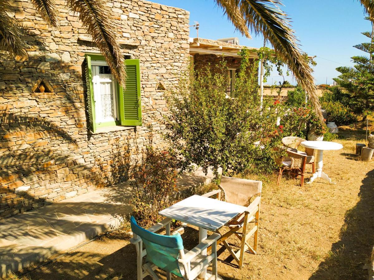 Aparthotel Το Κατἑ Artemonas Exterior foto